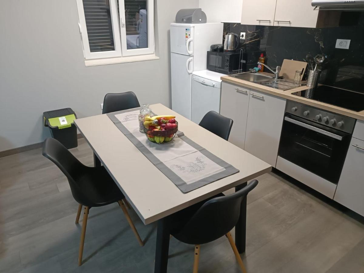 Nicol Lägenhet Split Exteriör bild